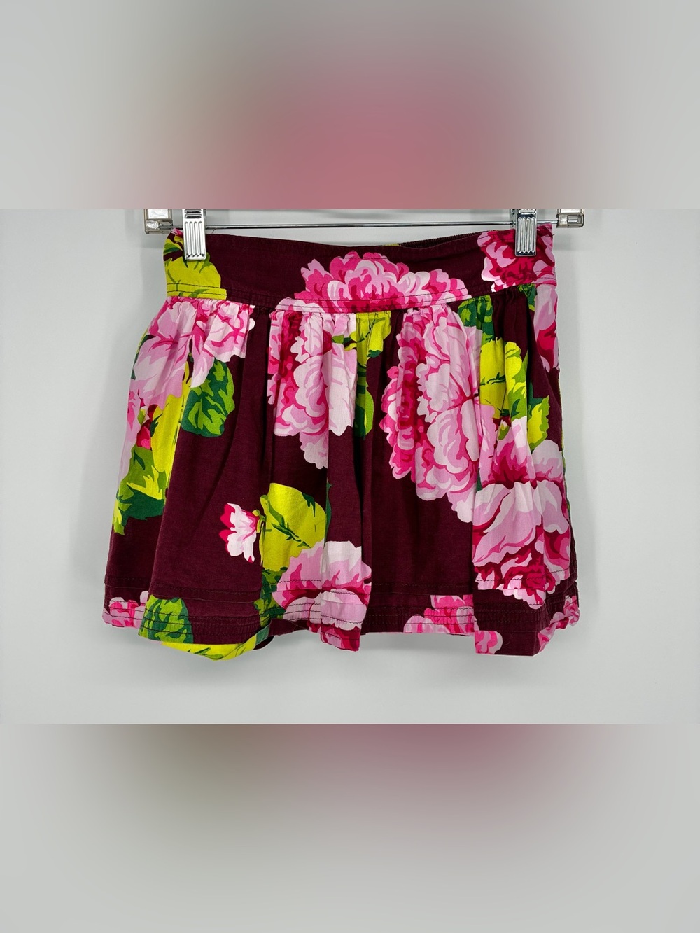 ABERCROMBIE & FITCH Floral Mini Skirt Smocked Waist Burgundy Pink S